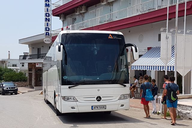 Kranidi - KTEL bus departure to Athens from Taverna Lempis